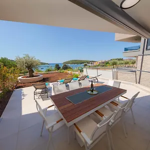 https://apartman-oranz.pula-hotels.org