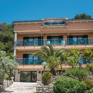 Magnolia Mali Lošinj
